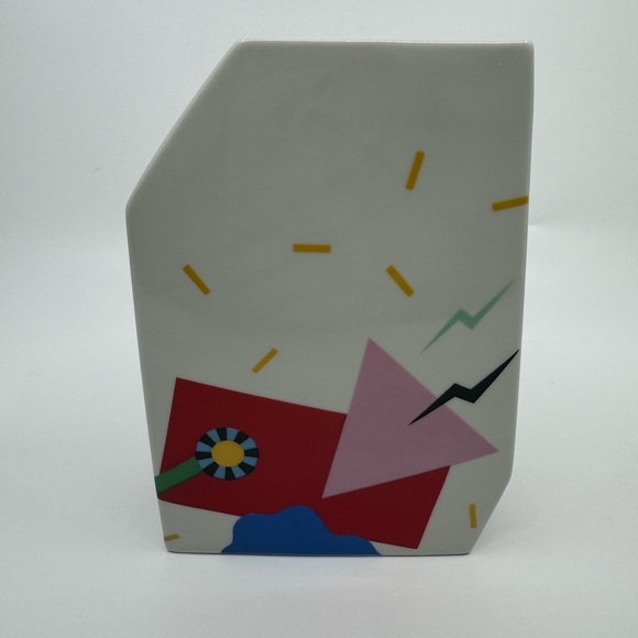 Kato Kogei Dansab Fujimori Memphis Vase (Abstract Design) - Picture 1 of 6